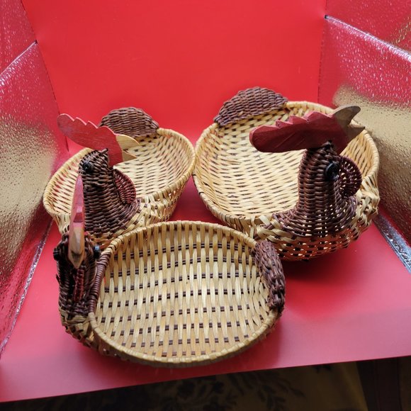 set of 3 rooster nesting baskets - Picture 2 of 3